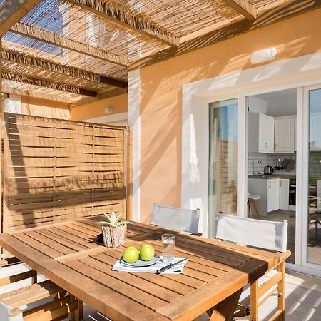 Reiki Apartments Ereikoussa Екстериор снимка