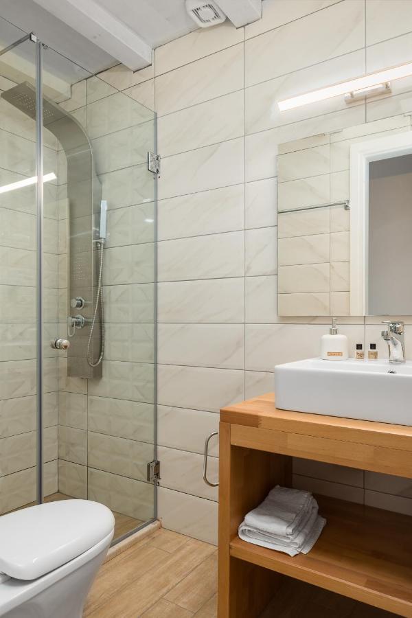 Reiki Apartments Ereikoussa Екстериор снимка