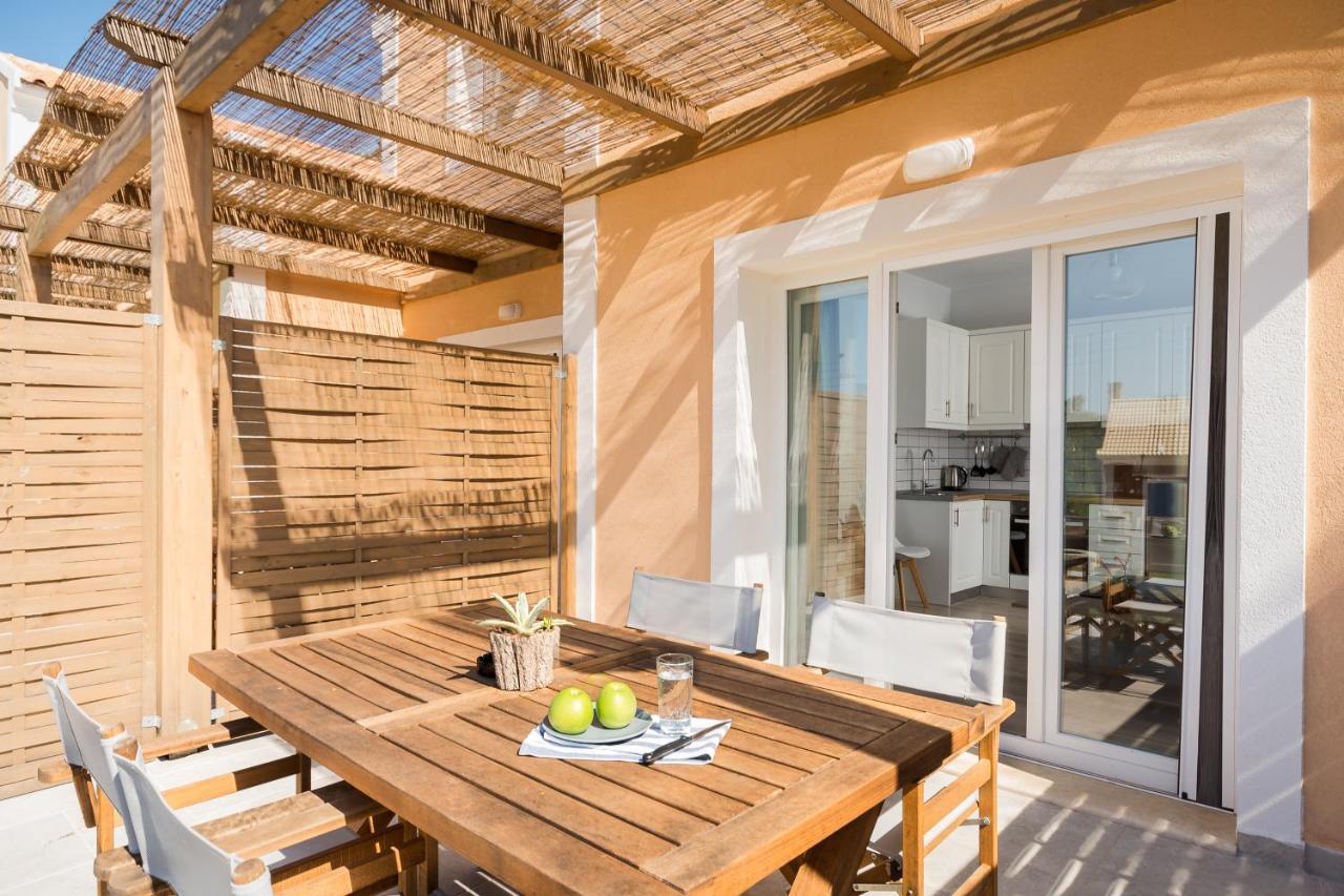 Reiki Apartments Ereikoussa Екстериор снимка