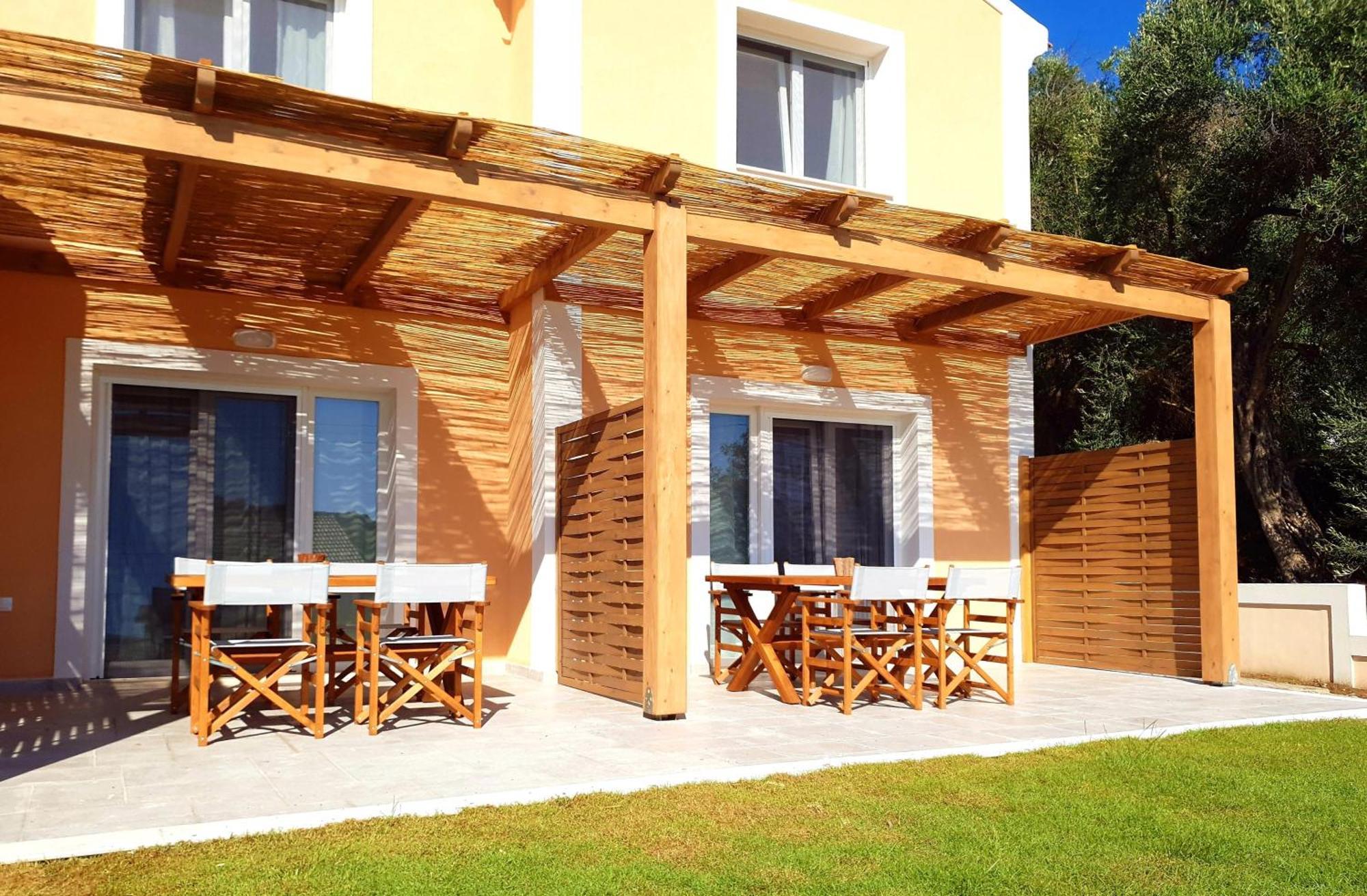 Reiki Apartments Ereikoussa Екстериор снимка