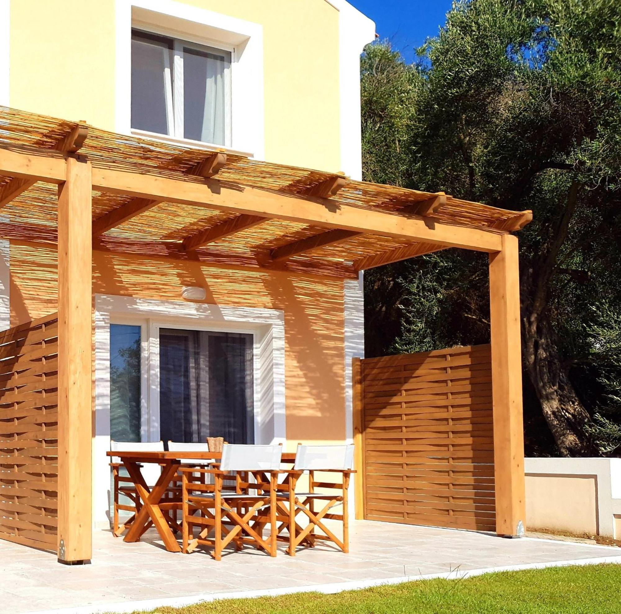 Reiki Apartments Ereikoussa Екстериор снимка